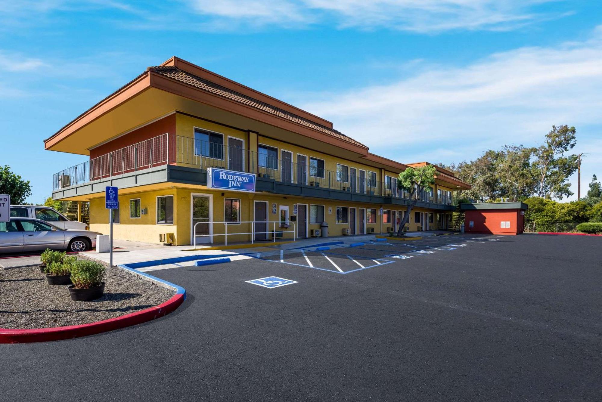 Rodeway Inn Livermore Extérieur photo